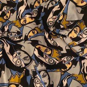 Lularoe Disney 2Faced Evil Queen Leggings